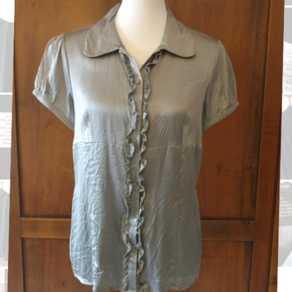 Dialogue Silk Ruffle Front Placket Peter Pan Collar Top, Silver Grey, [Size Sm] - Picture 2 of 5